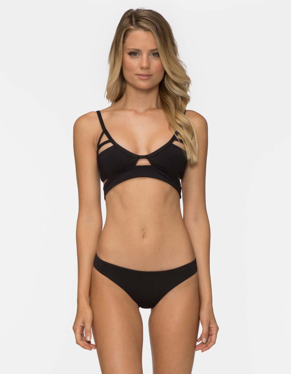 TAVIK_Jessi Top + Ali Bottom_Black.jpg